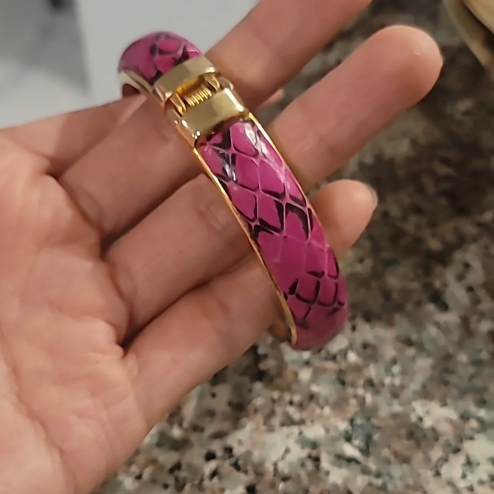 Made In Italy Vintage Pink Snake Print Bracelet - Picture 4 of 5